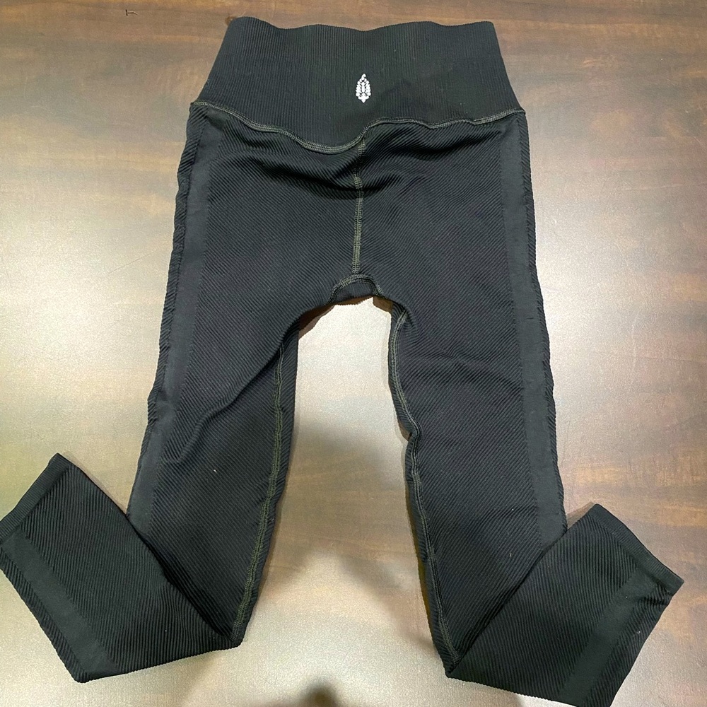 Free People Movement 7/8 Happiness Runs Leggings